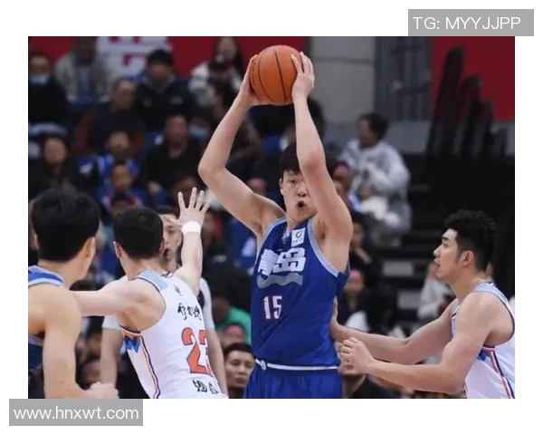 CBA青岛对阵辽宁精彩对决44轮赛程引发球迷热议与期待